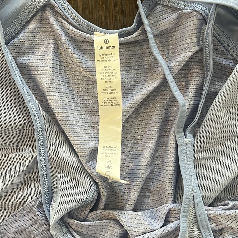 Workout/yoga top - Picture 4 of 4